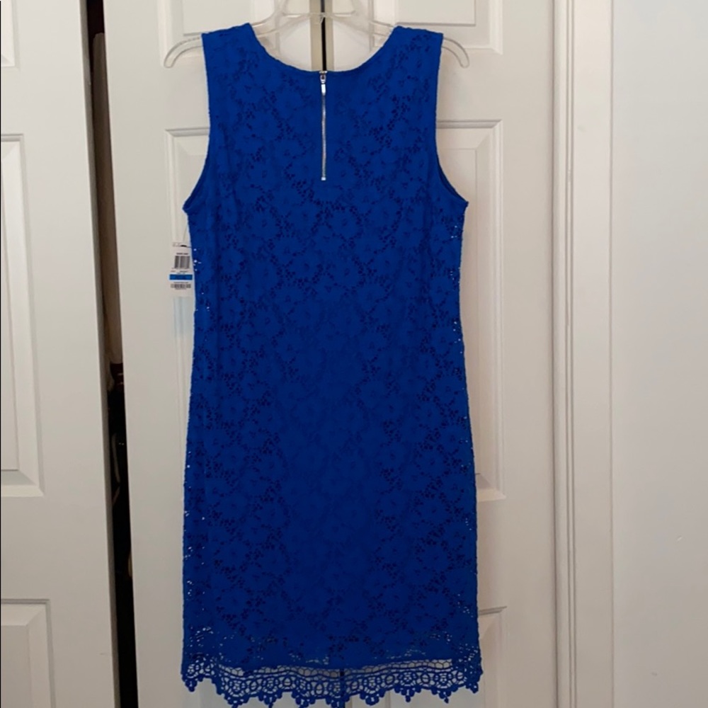 Dress - Picture 3 of 5